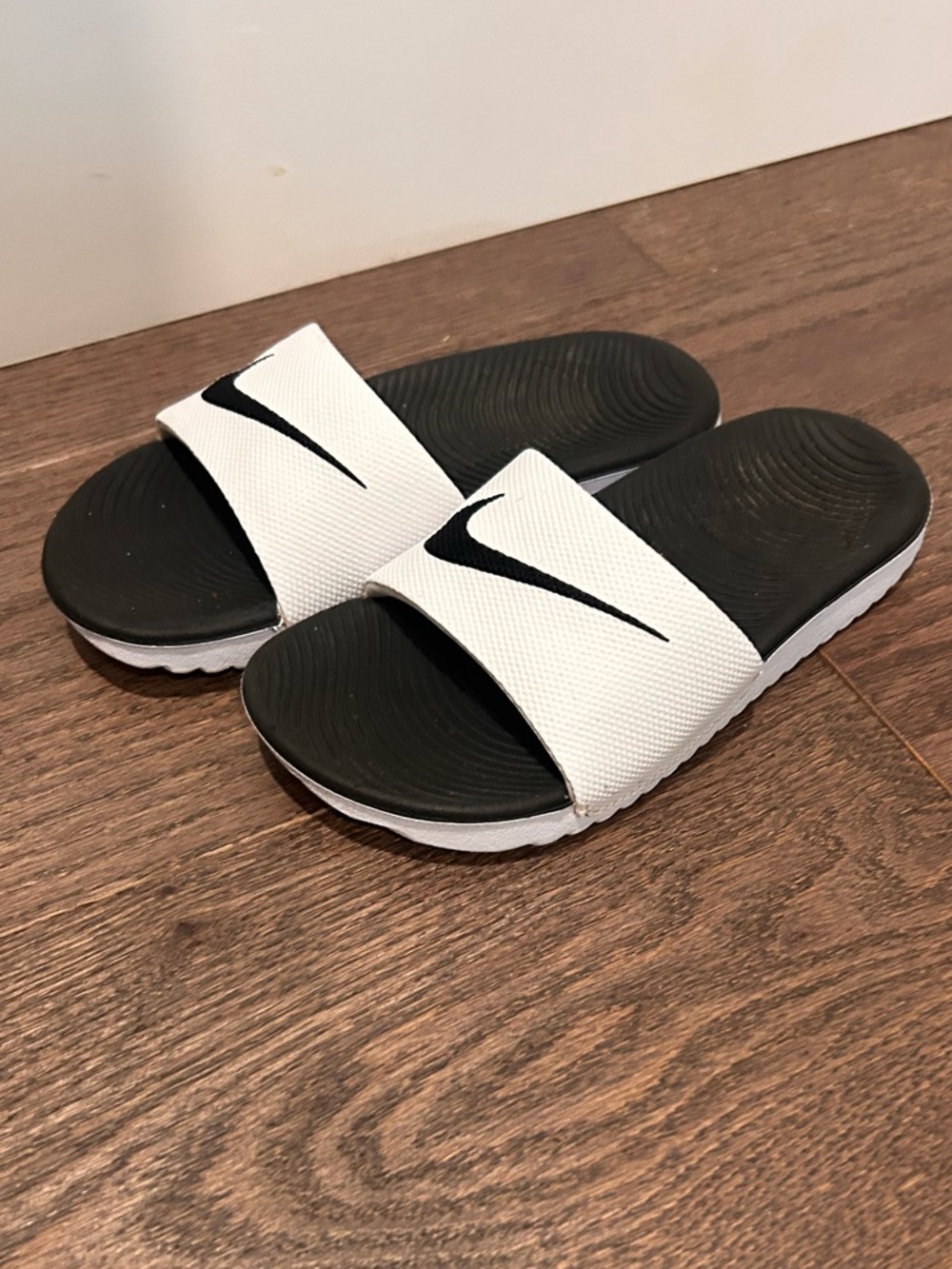Nike Size 12 Kid's Kawa Slide Sandals